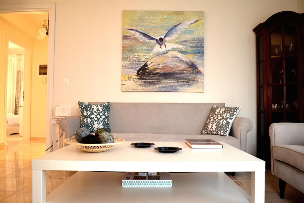 Lemon Beach Front Apartment, Nikiti المظهر الخارجي الصورة