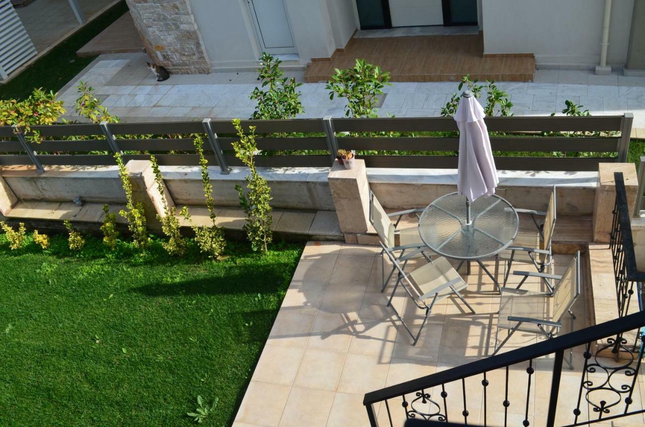 Lemon Beach Front Apartment, Nikiti المظهر الخارجي الصورة
